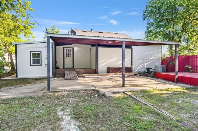 Building Photo - 212 W Rosa St