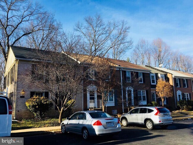 Building Photo - 11951 Heathcote Ct