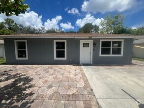 Building Photo - 12113 Fuller Ln