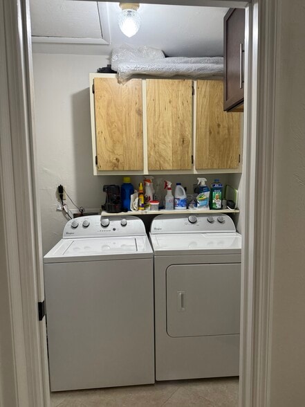 Building Photo - 5118 SW Courtyards Way