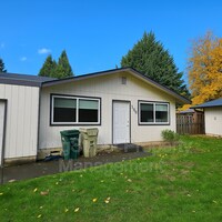 Building Photo - 17635 SW Blanton St