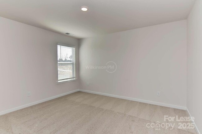 Building Photo - 149 Parker Claire Ln