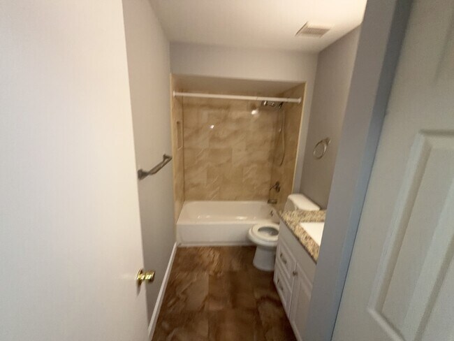 Building Photo - 502 San Gabriel Ct
