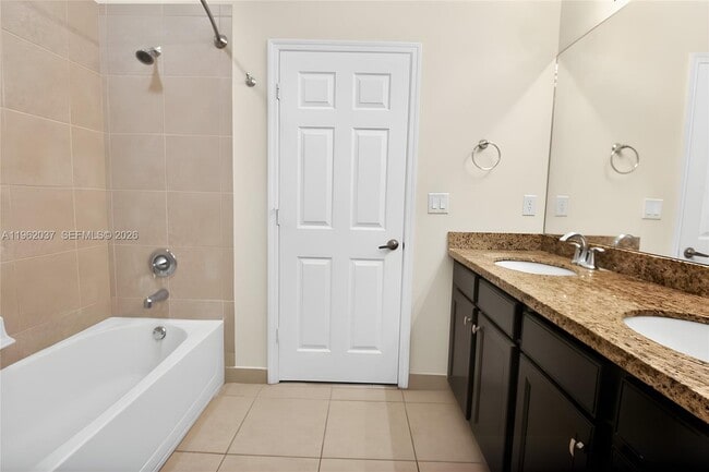 Building Photo - 1032 SW 147th Ave