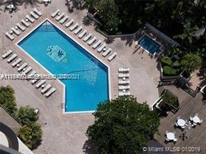 Building Photo - 780 NE 69th St