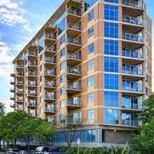 Building Photo - 1001 Belleview St