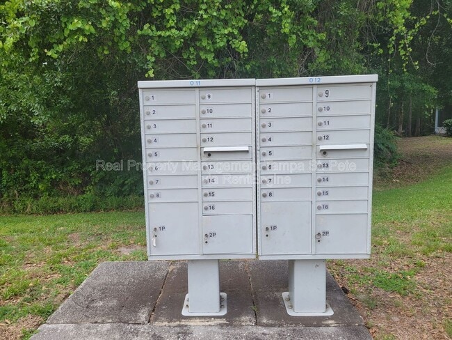 Building Photo - 12514 Hollybrook Ln