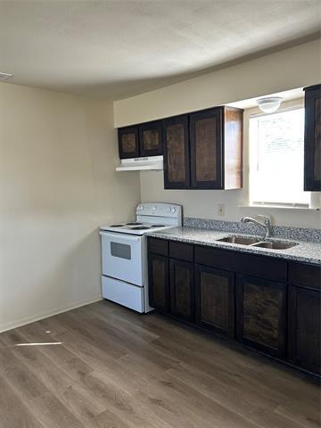 Building Photo - 1520 Coral Cut Off