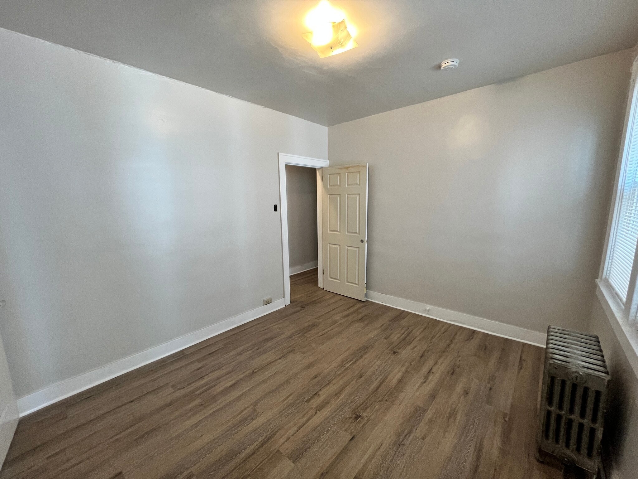 Building Photo - 2116 Bedford Ave