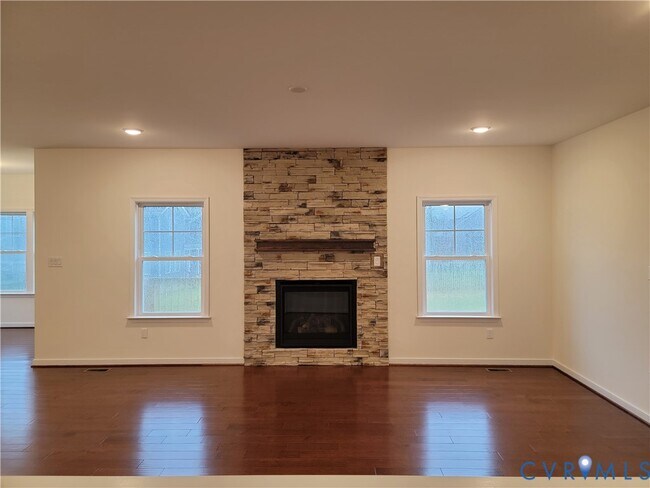Building Photo - 15607 Crowden Rd