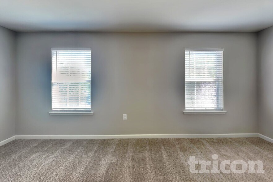 Building Photo - 3627 Alexander Forest Dr