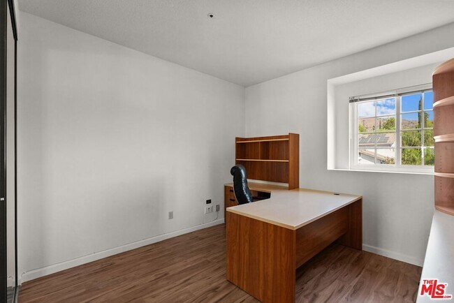 Building Photo - 17672 Bryan Pl