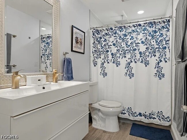 Building Photo - 4526 SE 10th Ave