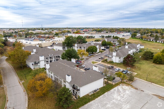 Building Photo - 21 Rock Apartments