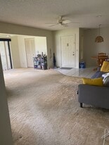 Building Photo - 503 Shady Pine Way