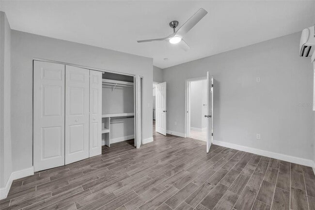 Building Photo - 4020 Ibis Dr