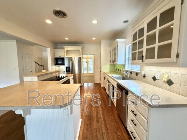 Building Photo - 8523 S 70th E Ave