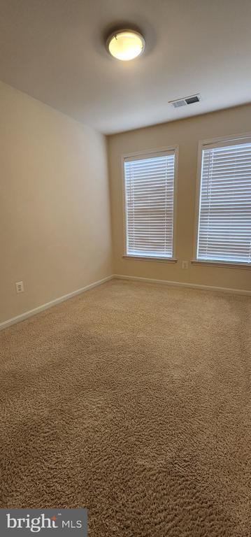 Building Photo - 21764 Harroun Terrace