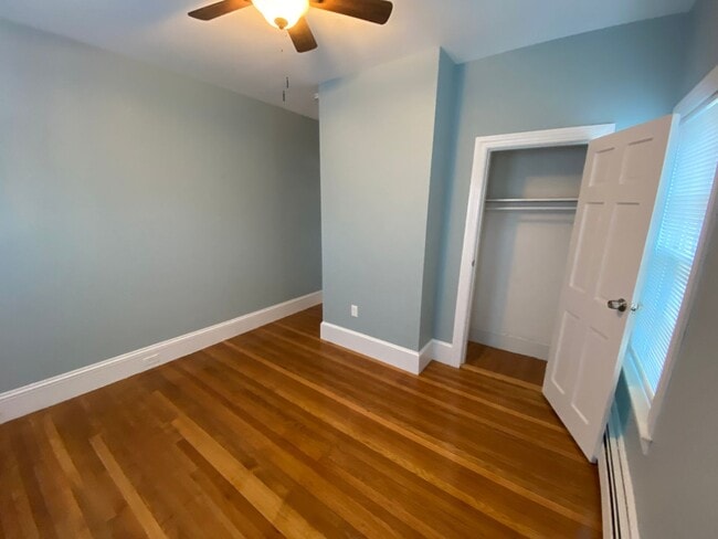 Building Photo - 71-73 Hall Ave