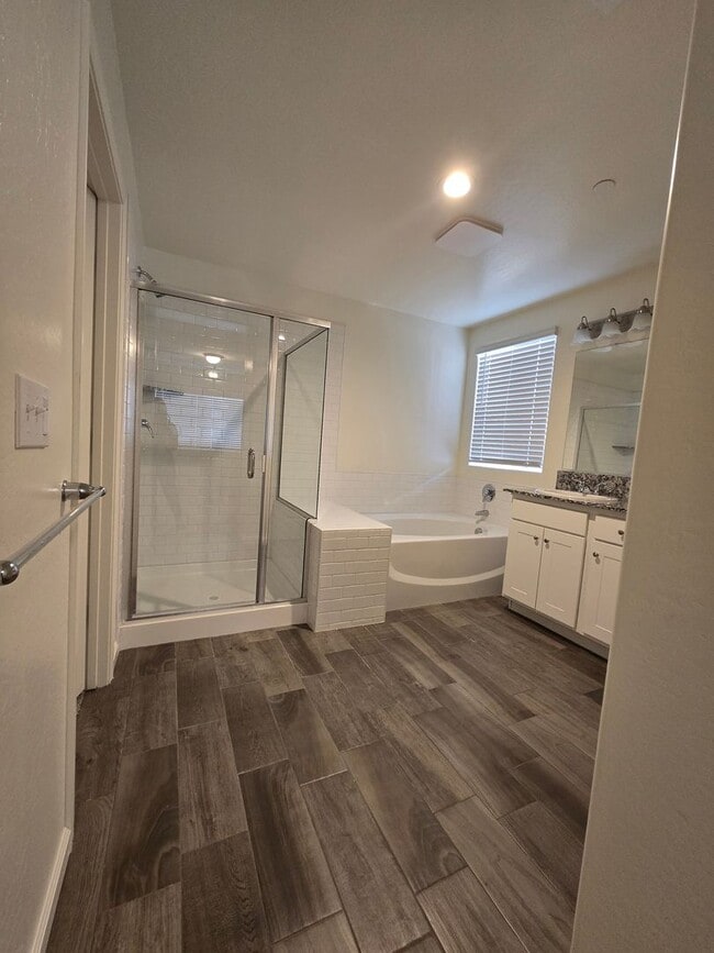 Building Photo - 3 BR 2 BA  available now