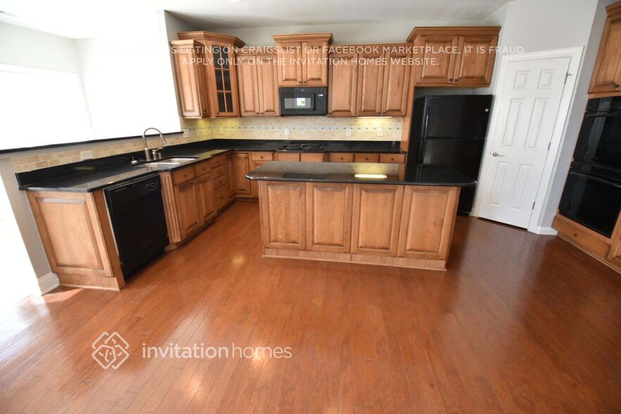 Building Photo - 3624 Cottesmore Dr