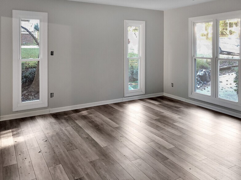 Building Photo - 103 Chevis Dr