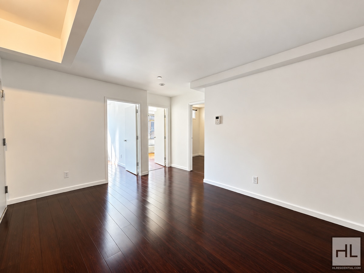 Building Photo - STANHOPE STREET / Bushwick 2-Bed 1 Bath