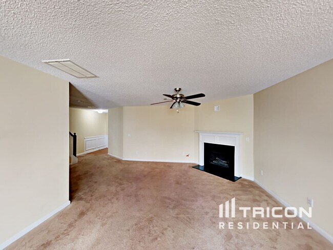 Building Photo - 5853 Sepulveda Ln