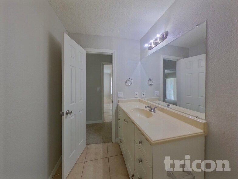 Building Photo - 2907 Evans Way