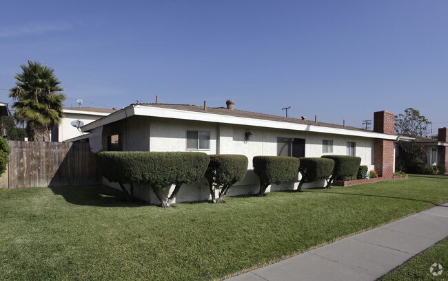 Building Photo - 3523 W Mungall Dr