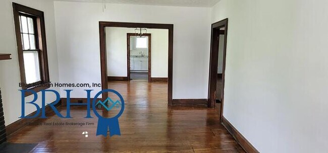 Building Photo - 4118 Holston Dr