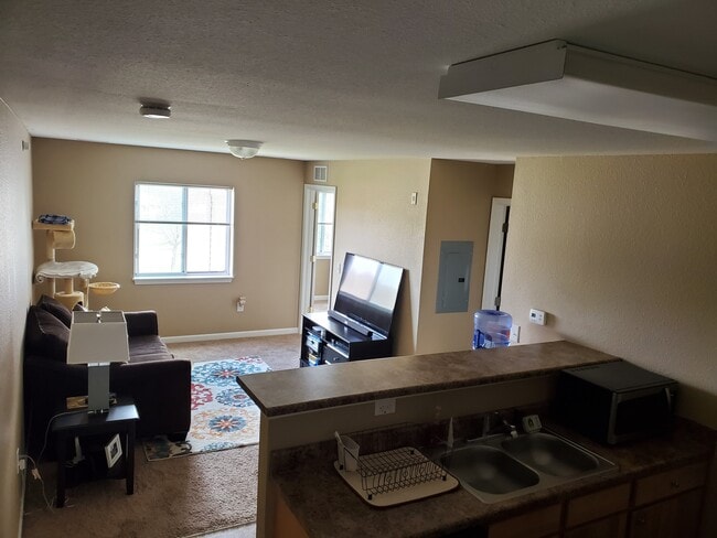 Building Photo - 158 Colorado St