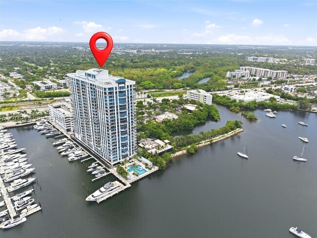 Building Photo - 17301 Biscayne Blvd