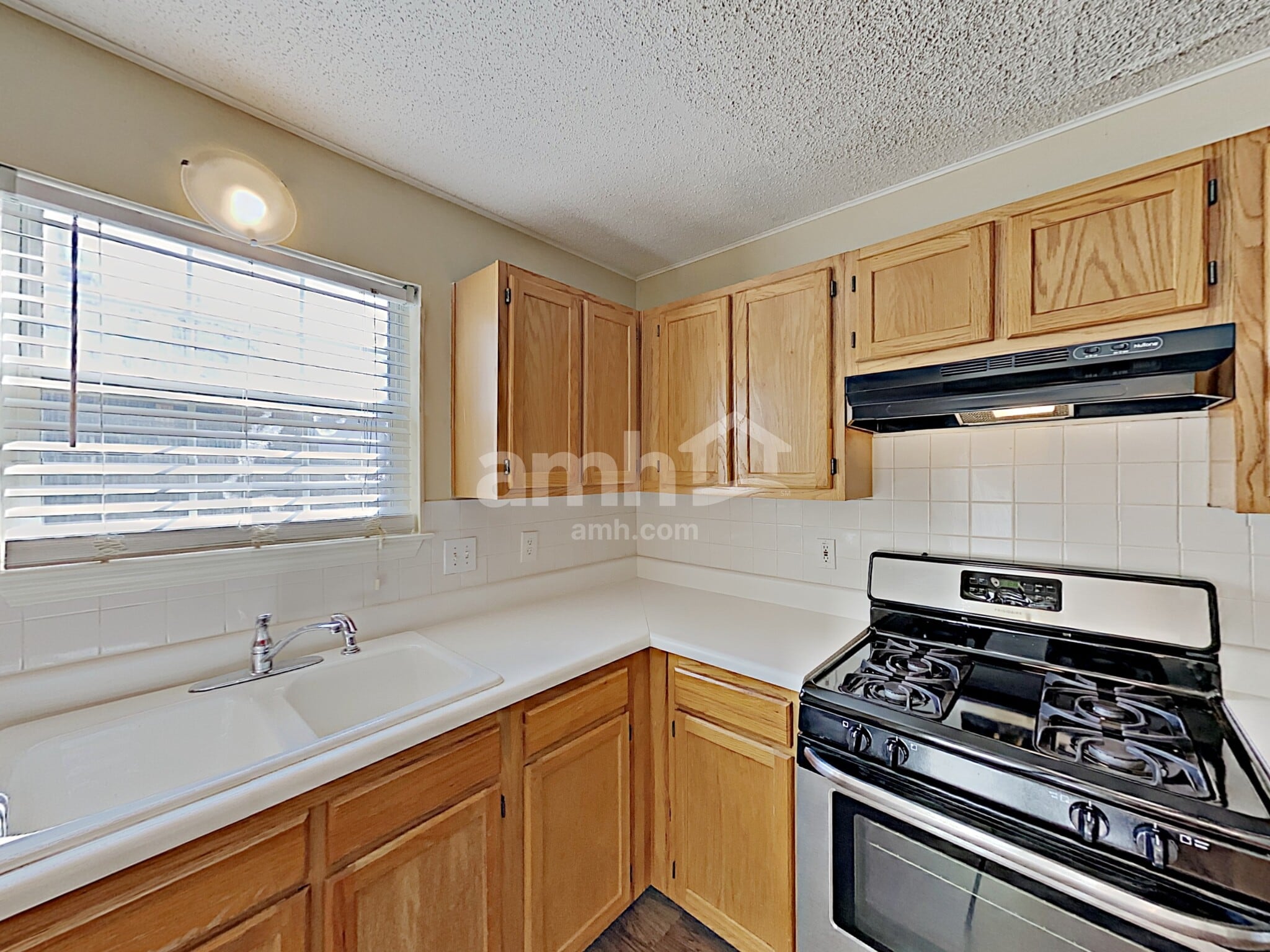 Building Photo - 4473 High Gate Ct NW