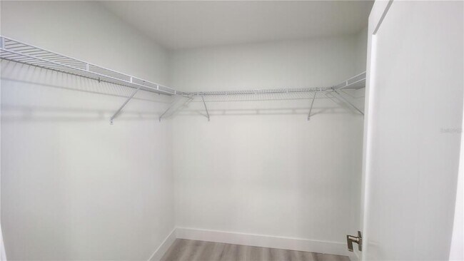 Building Photo - 5039 N Beach Rd