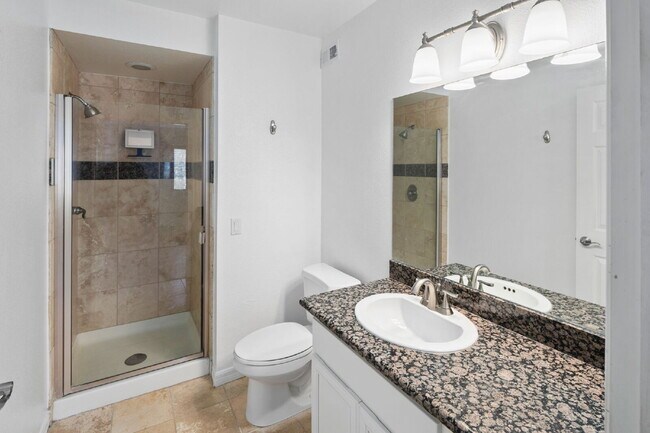 Building Photo - Immaculate, Serene, 2-Bed, 2-Bath Condo in highly sought after San Carlos area in San Diego CA