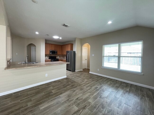 Building Photo - 6110 Moran Crest Dr