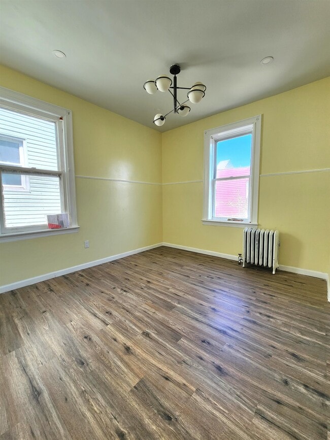 Building Photo - 24 Cator Ave