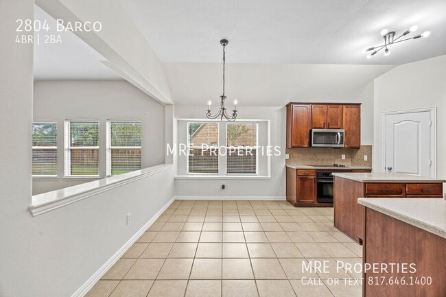 Building Photo - 2804 Barco