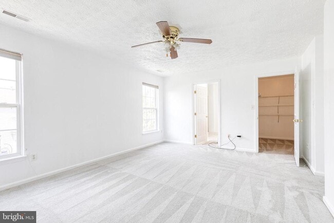 Building Photo - 116 Leeds Creek Cir