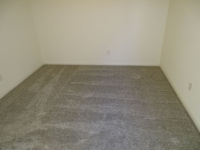 Building Photo - 5 Bedroom Home, 1st Floor Bed and Full Bath, Loft In Inspirada