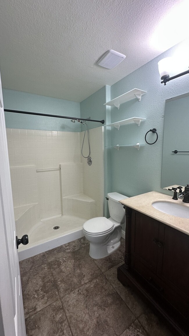 Building Photo - 8847 N 47th Ln