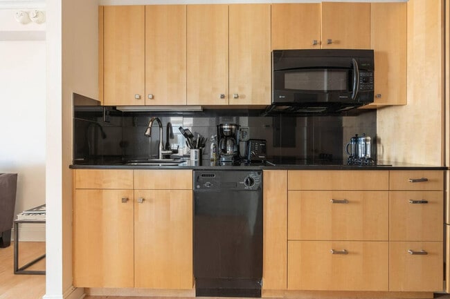 Building Photo - 201 W 58th St