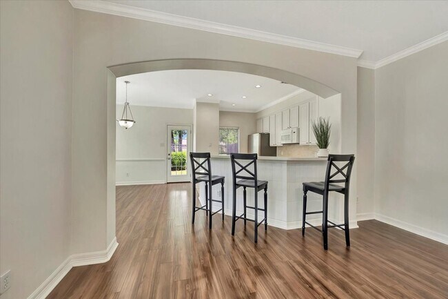 Building Photo - 12430 Timber Hollow