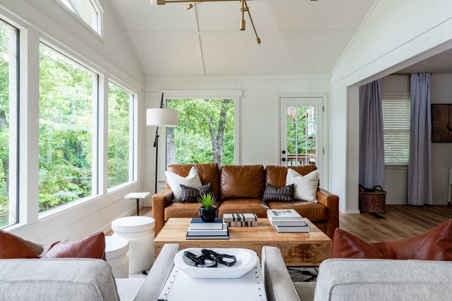 Building Photo - 38 Swanage Dr