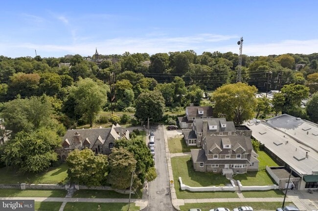 Primary Photo - 5046 W Nevada St