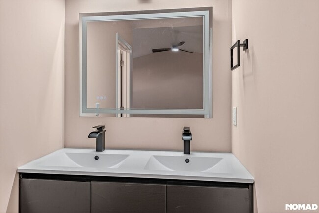 Building Photo - 5205 Carriage Pine Dr