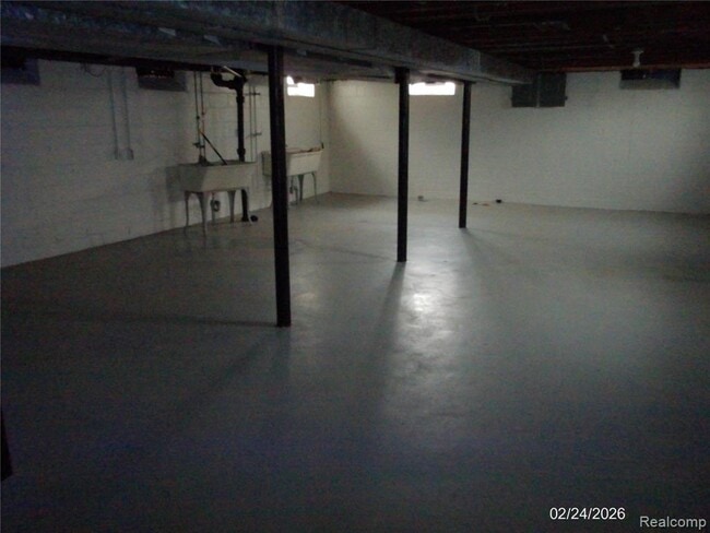 Building Photo - 404 West St