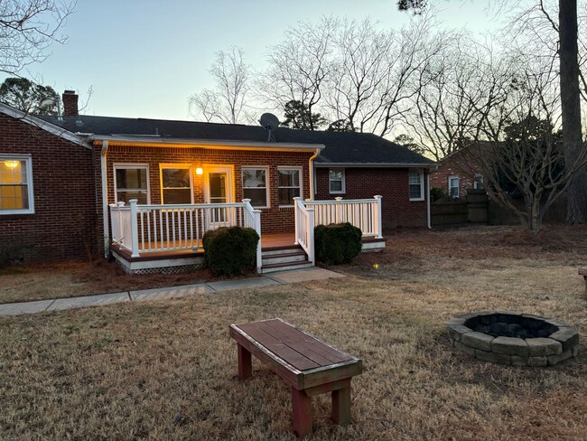 Building Photo - Charming Ranch Home for Rent VB