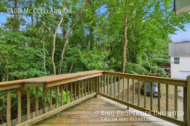 Building Photo - 4408 McClelland Dr